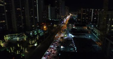 Gece yol çalışması Sunny Isles