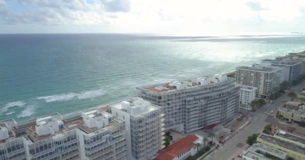 Luchtfoto video van Miami Beach Surfside — Stockvideo