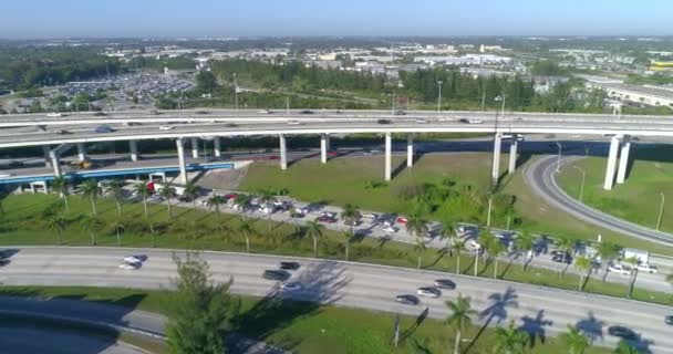 Aerial video of the Golden Glades Interchange — Stock Video