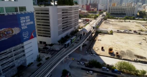 Miami Metro rail and metromover people mover — Stock Video