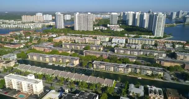 Östra stranden north Miami antenn drönare footage — Stockvideo