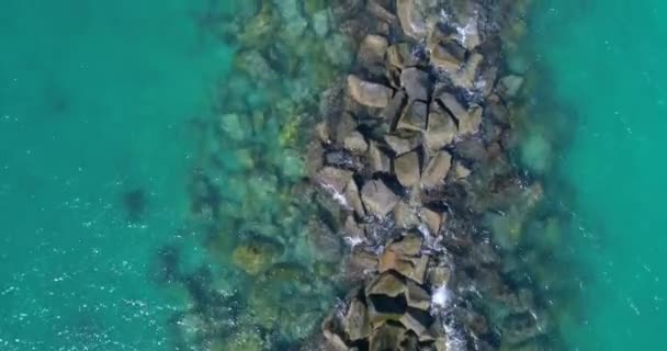 Aerial video av en rock brygga i Miami Beach — Stockvideo