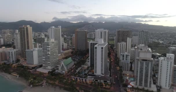 Luchtfoto video van Waikiki Beach-Hawaii — Stockvideo