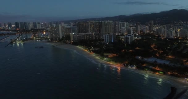 La playa de Waikiki Hawaii — Vídeo de stock