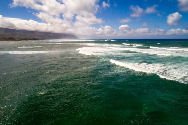 Imagen aérea Hawaii North Shore waves —  Fotos de Stock