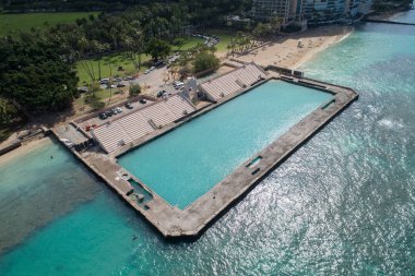 Waikiki Natatorium Savaş Anıtı havadan görüntü