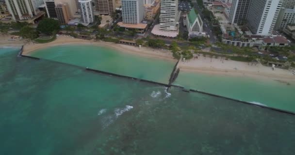 Imágenes de drones Waikiki Beach Hawaii — Vídeos de Stock