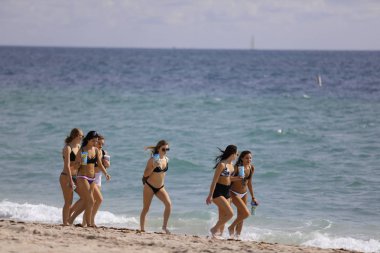 Üniversite öğrencileri Bahar tatili Fort Lauderdale Beach 