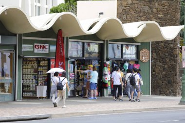 Görüntü Kalakaua Avenue Waikiki Hawaii alışveriş turist
