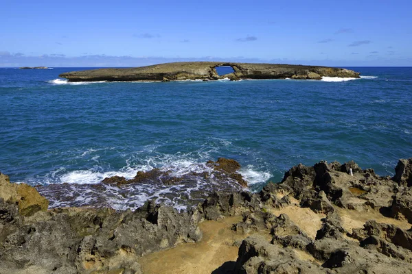 Buraco na rocha Oahu Hawaii — Fotografia de Stock