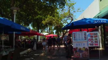 Lincoln Road üzerinde yemek