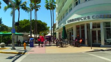 Lincoln Road lüks mağazalara