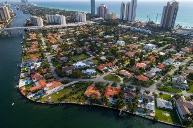 Golden Shores Sunny Isles Beach havadan görüntü