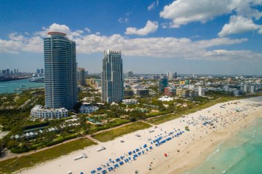 Continuum Towers Miami Beach