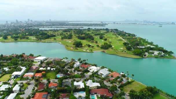 Bay Harbor Indian Creek golfbaan — Stockvideo