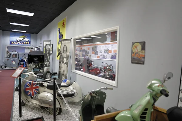 Miami auto museum in der dezer sammlung — Stockfoto