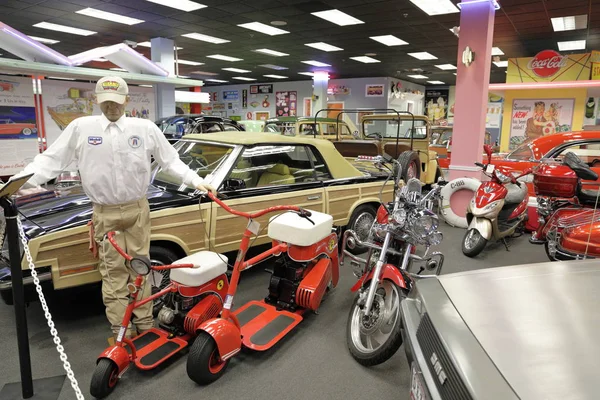 Miami Auto Museum alla Collezione Dezer — Foto Stock