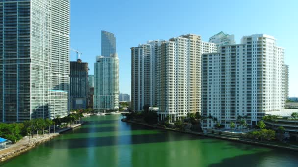 Brickell Key y el puente — Vídeos de Stock