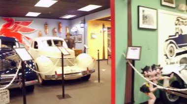 Miami otomatik Müzesi Dezer koleksiyonu stok hareket video görüntüleri