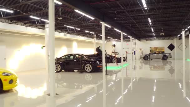 Séquences vidéo de mouvement de stock Miami Auto Museum Dezer Collection — Video
