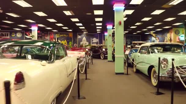 Miami Auto Museum Dezer Colección de material de archivo de vídeo en movimiento — Vídeo de stock