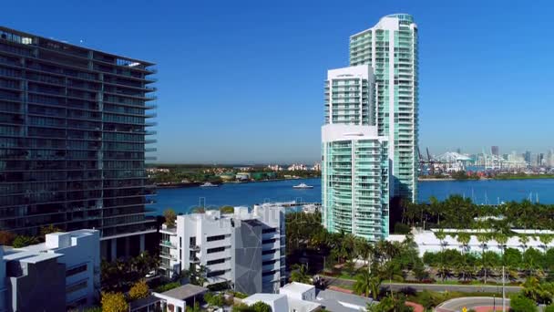 Strandgebäude in Miami — Stockvideo