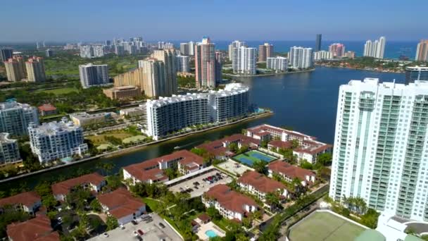 Aerial drone video of Aventura Florida — Stock Video