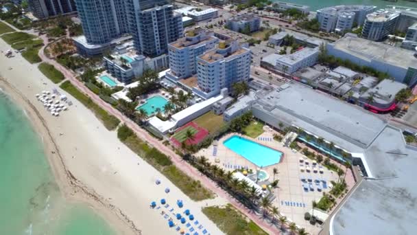 Aerial motion tour of Miami Beach — Stock Video