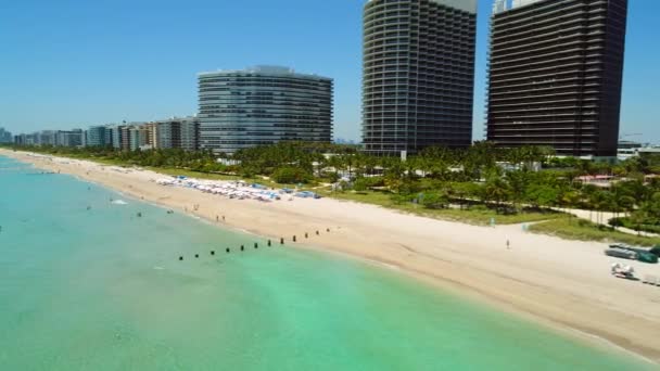 Εναέριο κηφήνα βίντεο του Bal Harbour Beach Fl — Αρχείο Βίντεο