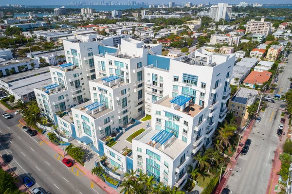 Miami Beach condominiums — Stockfoto