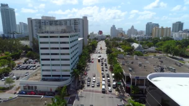 Luchtfoto video van Arthur Godfrey Road Miami Beach — Stockvideo