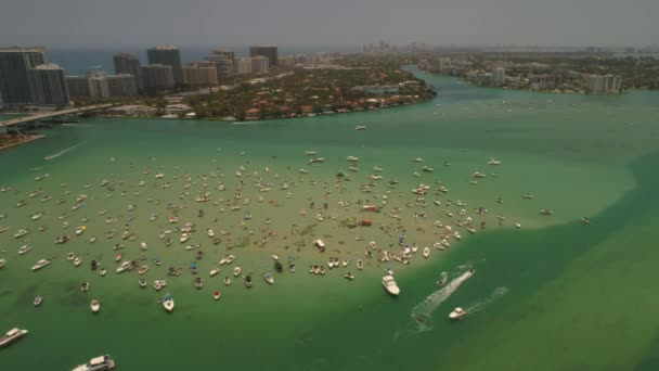 Anma Günü hafta sonu Miami plaj havadan video — Stok video