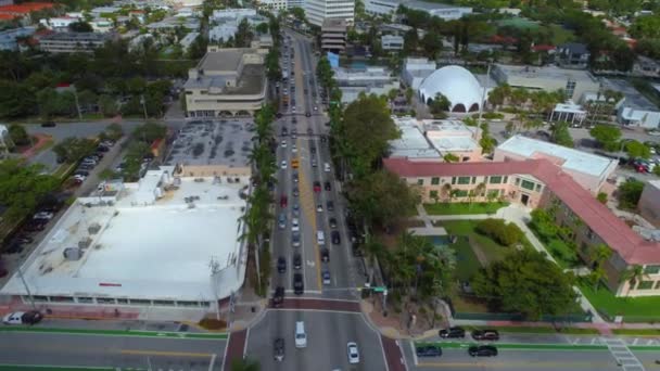 Recorrido aéreo por Arthur Godfrey Road Miami Beach — Vídeo de stock