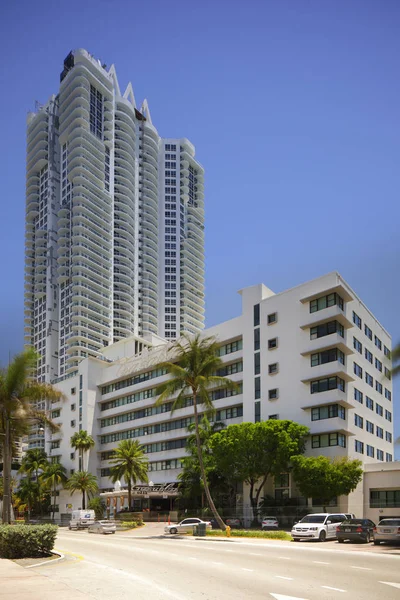 Hôtel Casablanca et la plage d'Akoya Miami — Photo