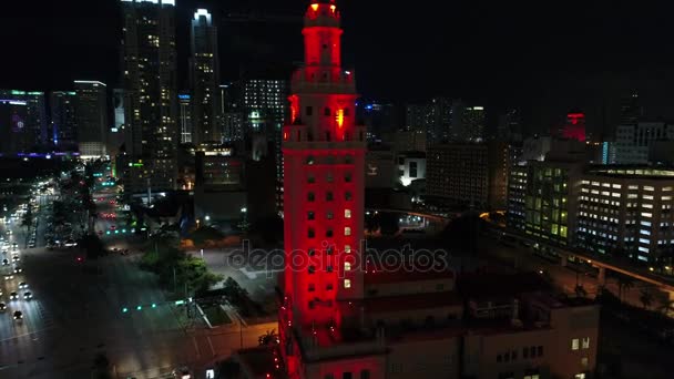 Freedom Tower Downtown Miami 4k 24p — Stock Video