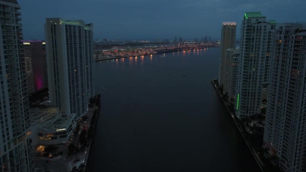Video aereo Miami foce del fiume a Port — Video Stock