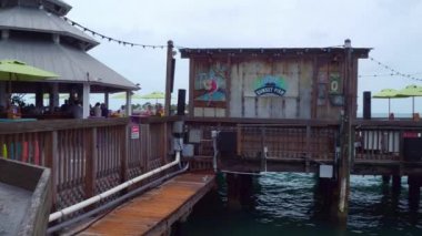 Gün batımı Pier Key West kaydırma 