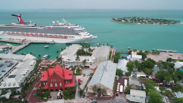 Carnival Freedom at Key West — Stock Video