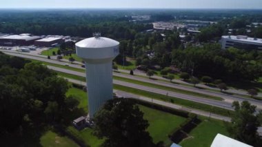 Hava dron yörünge Fayetteville su kulesi 4k hayalet 4 pro 4k