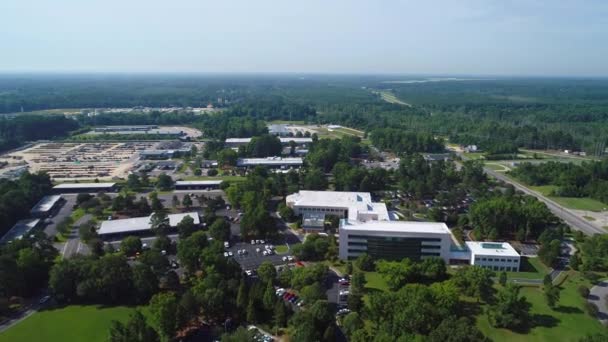 Vídeo aéreo Comissão de Obras Públicas e Facilidade de Processamento Fayetteville NC, EUA — Vídeo de Stock