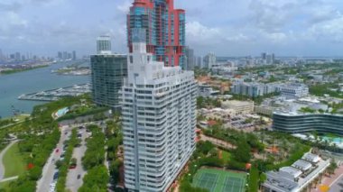 uçan uçak highrise Universiteler kapatın