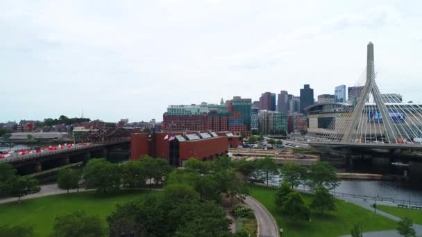 Boston Leonard P. Zakim Bunker Hill Bridge — Stockvideo