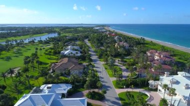 Hutchinson adada evler