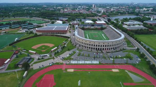 Campos deportivos de la Universidad de Harvard Cambridge Massachusetts EE.UU. — Vídeos de Stock