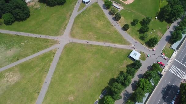 Aerial tilt up Boston Common Park scene — Stock Video