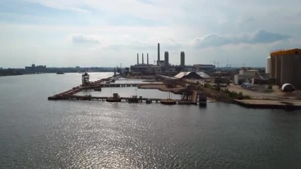 Industrial power plant Everett Massachusetts — Stock Video