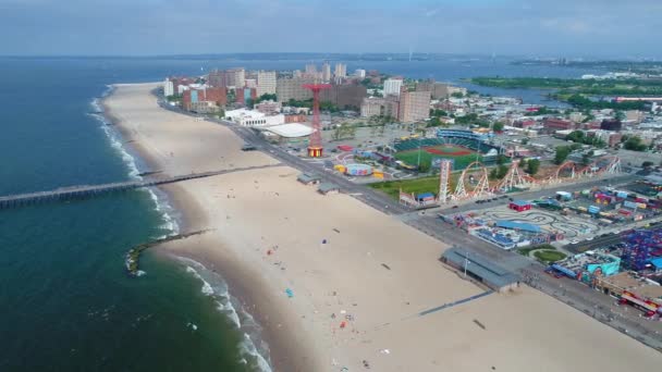 Wycieczka helikopterem Stockowy Coney Island 4k — Wideo stockowe