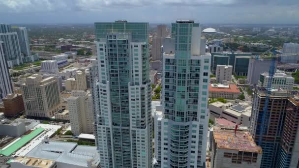 Aerial flyover Vizcayne Downtown Miami 4k — Stock Video