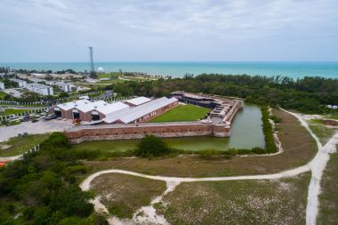  Fort Zachary Taylor kale