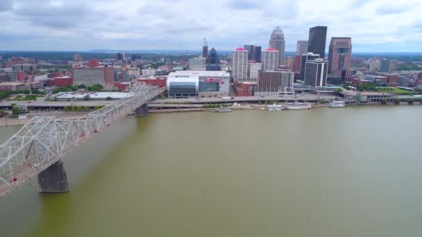 Tiro de estabelecimento aéreo de Louisville KY 4k — Vídeo de Stock